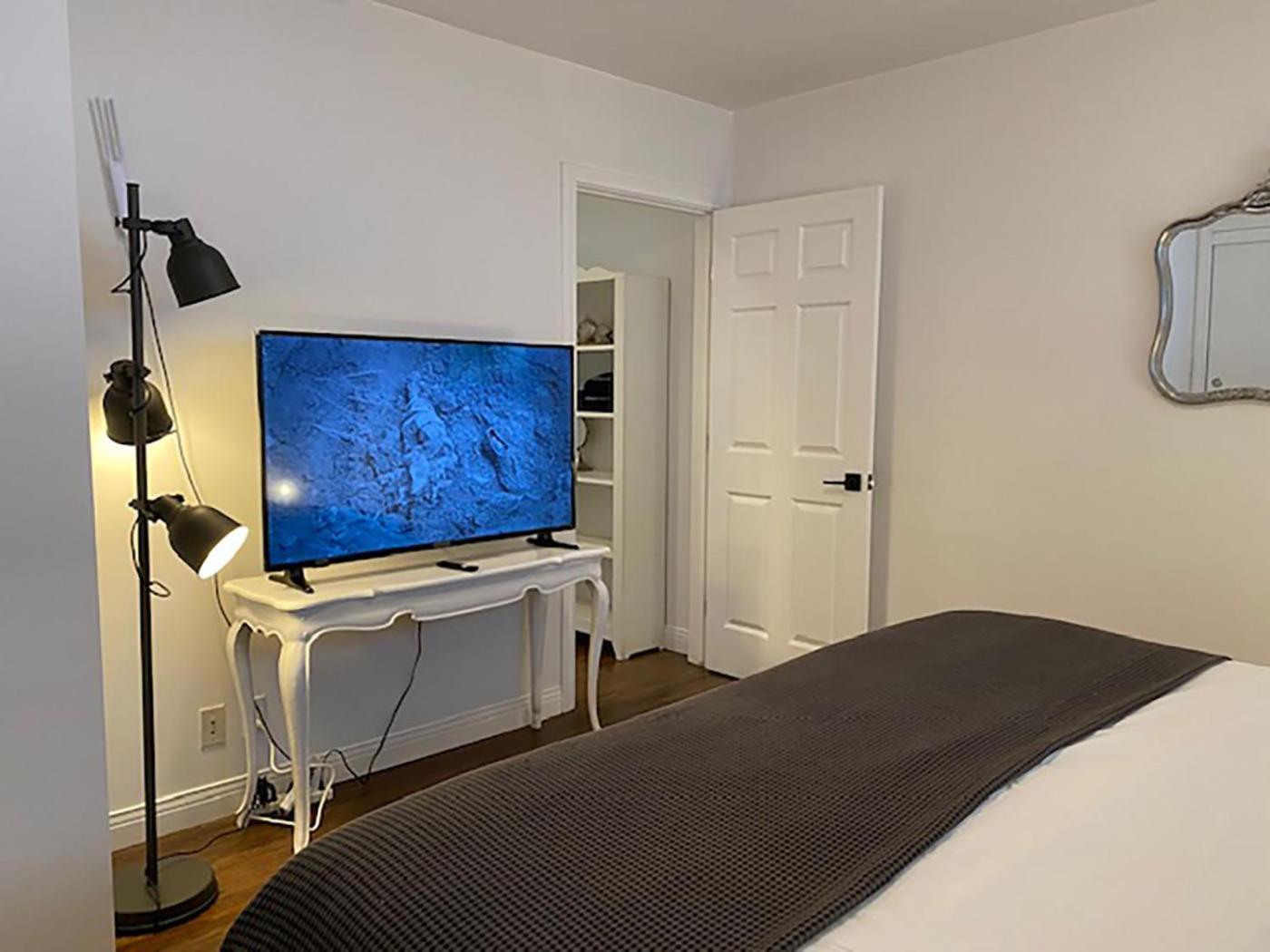 Malibu Private Beach Apartments Room photo