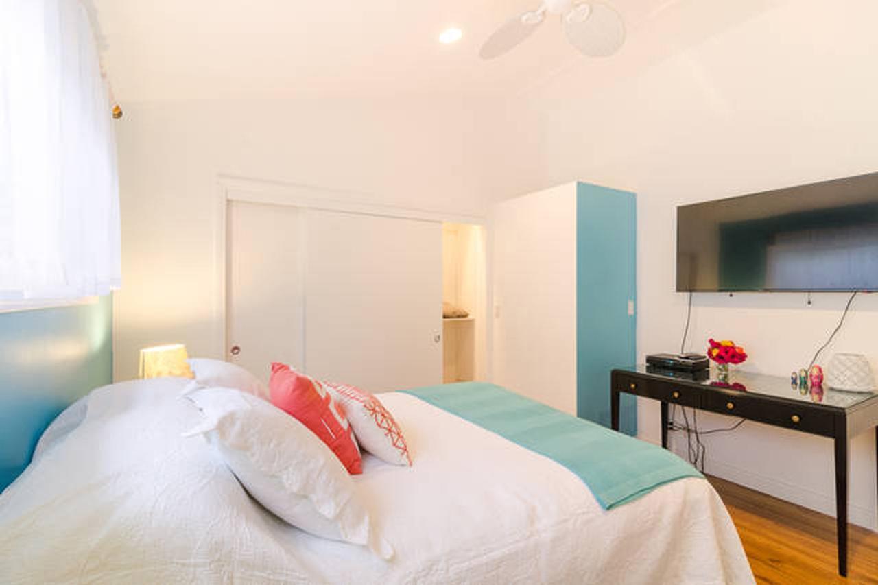 Malibu Private Beach Apartments Exterior photo